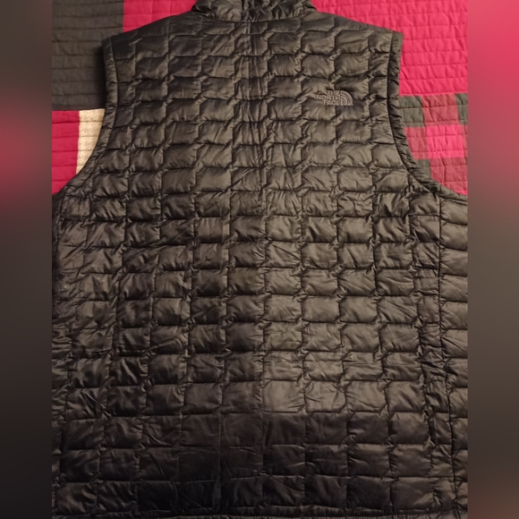 The North Face Vest - Picture 5 of 5